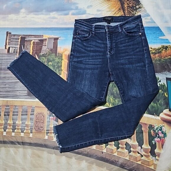 Judy Blue Denim - Judy‎ Blue Los Angeles High Rise Raw Hem Jeans Size 7/28